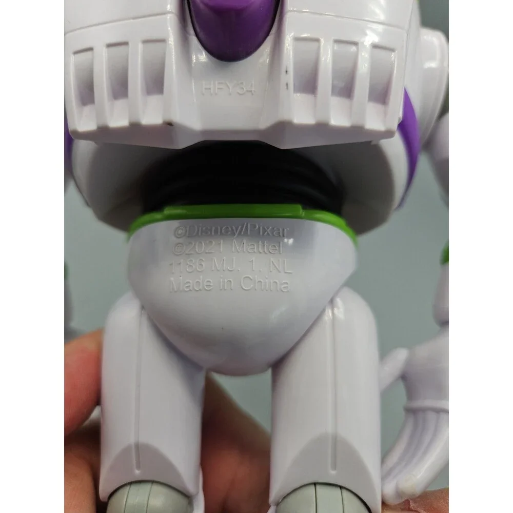 Disney Pixar Buzz Lightyear Toy Story Posable Talking 10 in Action Figure